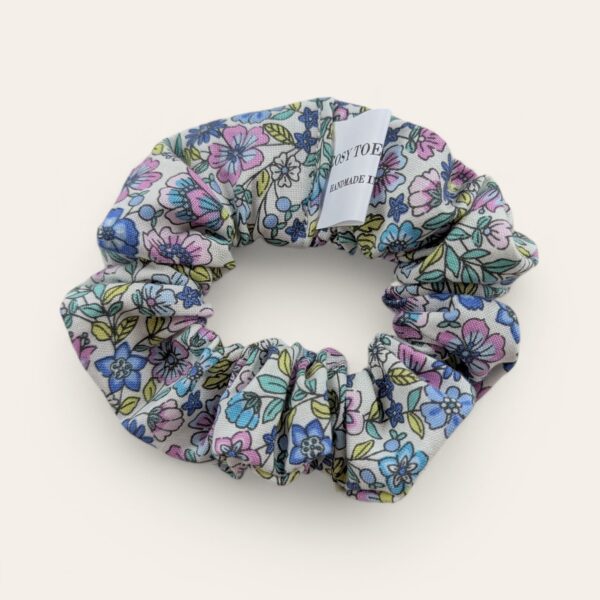 Scrunchie - Bourton-on-the-Water Floral Print