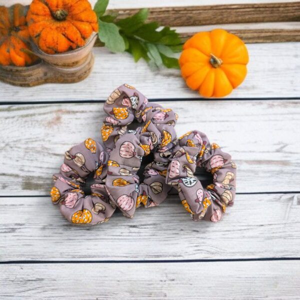 Scrunchie - Autumnal Pumpkins - Image 2