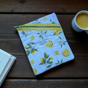 Hemmingway Zipper Pouch - Medium