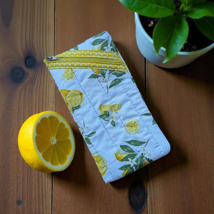 Hemmingway Zipper Pouches - Small