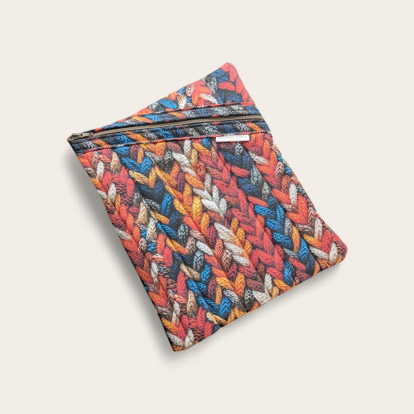 Hemmingway Zipper Pouch - Medium - Image 2