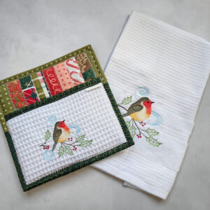 Tea Towel & Potholder Set Christmas Robin